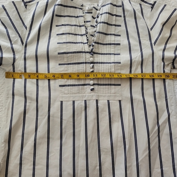 Lafayette 148 New York Striped Pintuck Button-Down Blouse Sz M - Picture 8 of 9